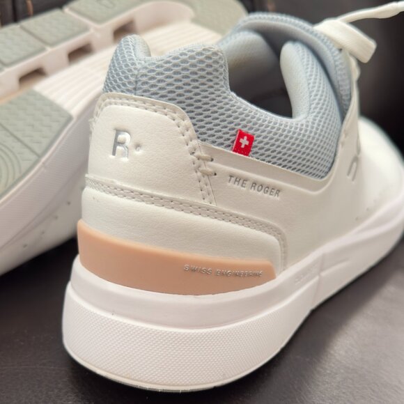 The Roger Advantage On Running Sneakers - Picture 8 of 9